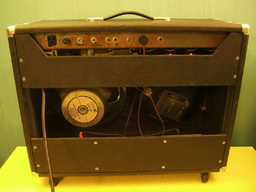 musitek-3 rear view (left speaker non original)